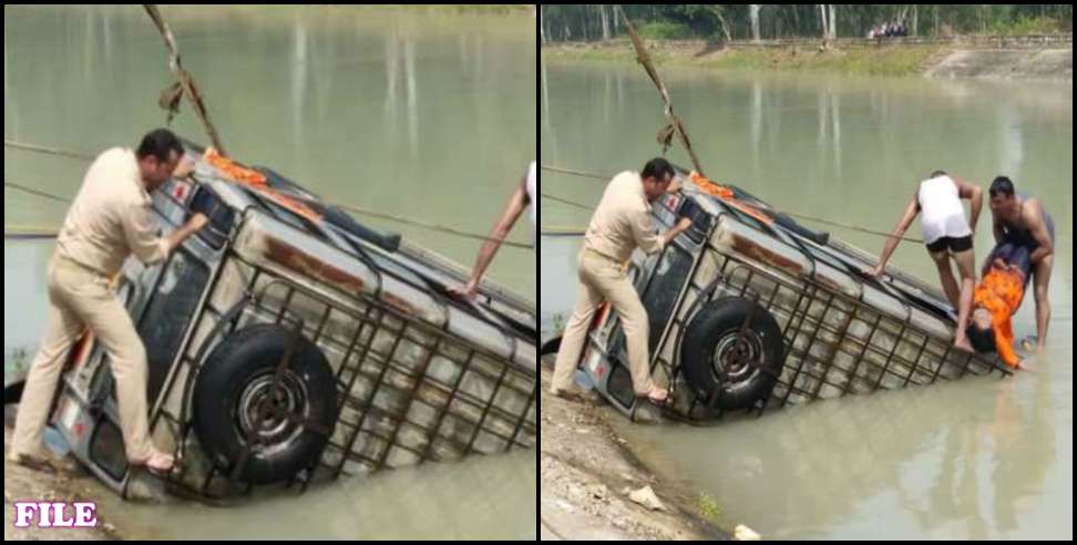 image: Road accident on Dehradun Kotdwar road two died