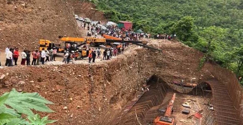 image: many injured due to fall of under-construction bridge in Rudraprayag