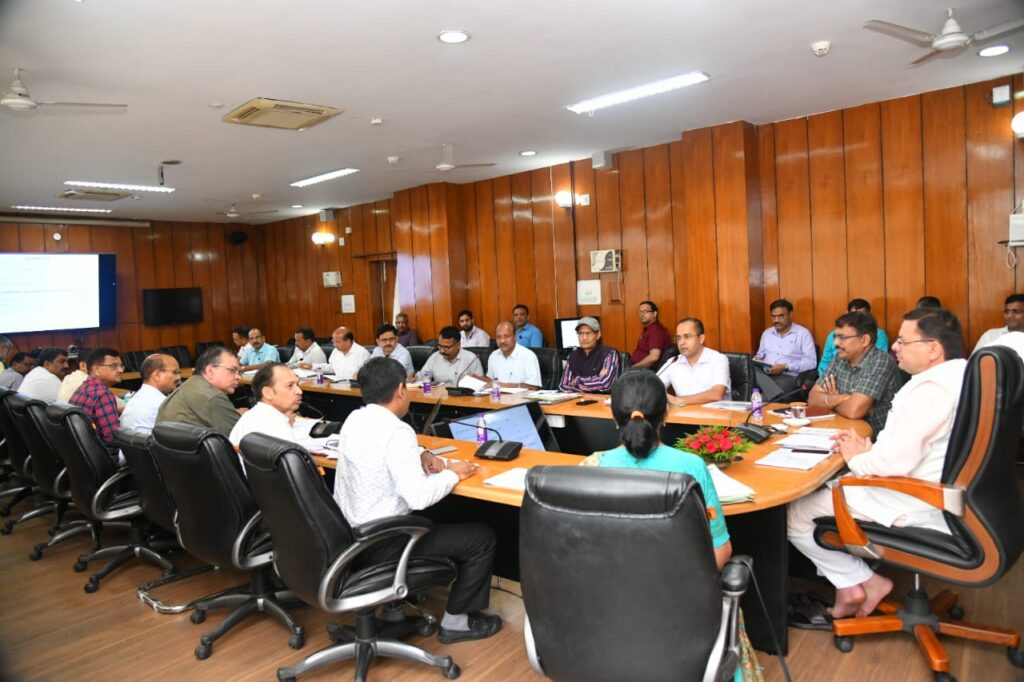 image: CM Dhami held a review meeting of the Irrigation Department,