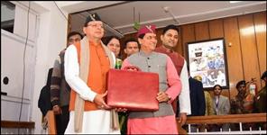 Uttar Pradesh News: Dhami government presented budget of Rs 89,230.07 crore in the House